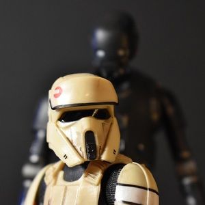 Meet your Posher, Christian